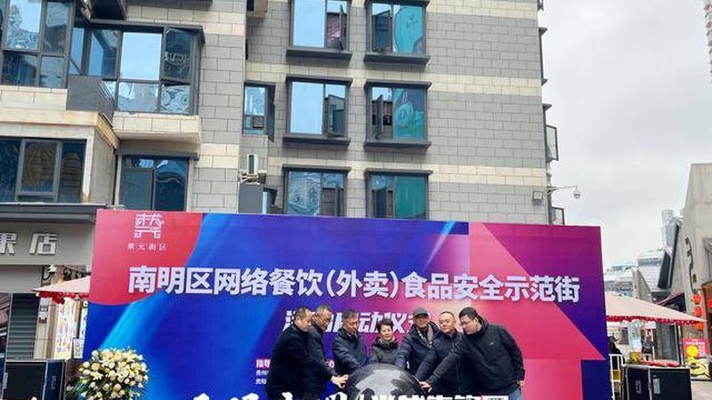 糖果自动包装机与枕式包装机区别解析
